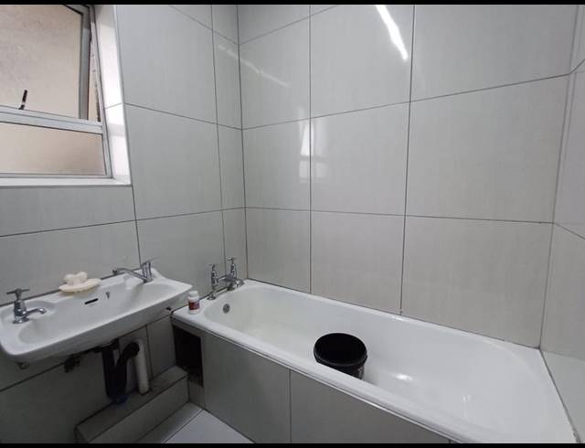 1 BEDROOM PROPERTY TO RENT IN VICTORIA EMBANKMENT